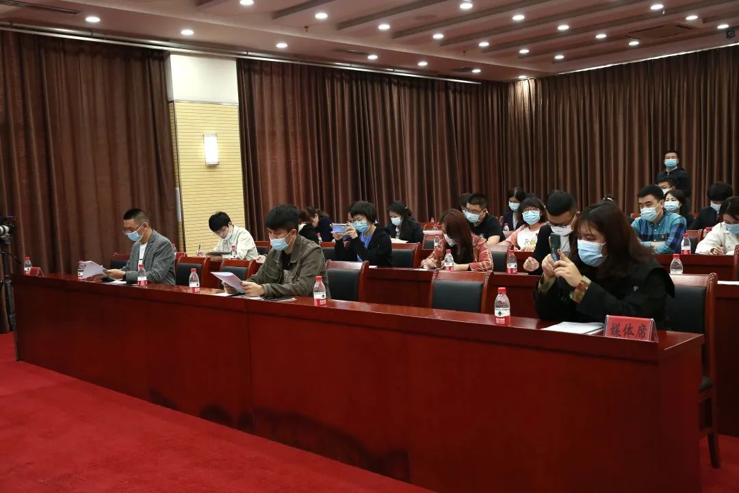 新闻会2.jpg